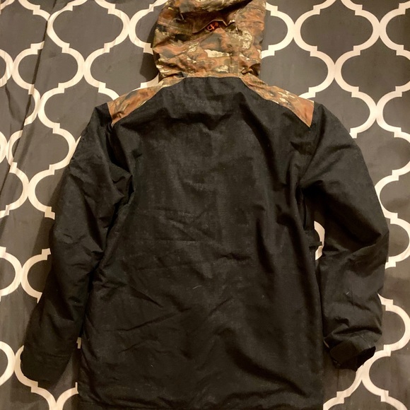 Men’s O’Neill Quest snowboarding coat - Picture 3 of 6